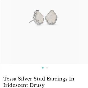 Kendra Scott Tessa stud earrings